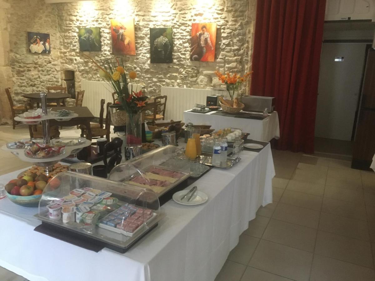 Hostellerie De La Source Arles Dış mekan fotoğraf
