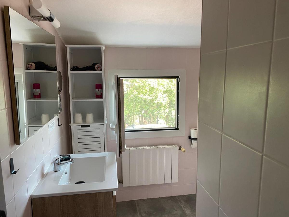 Hostellerie De La Source Arles Dış mekan fotoğraf